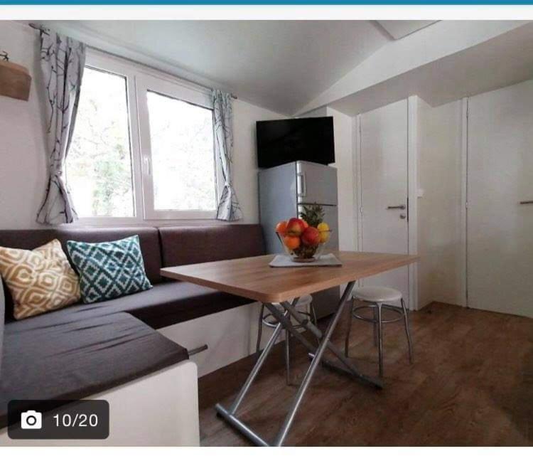 Apartman As Pirovac Eksteriør bilde
